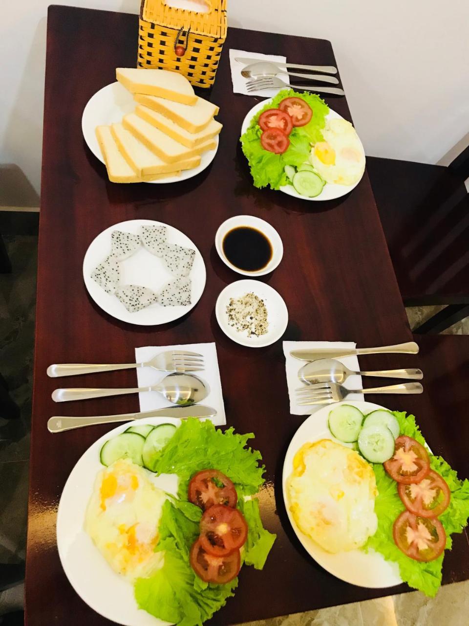 フン ロン ホステル フエ エクステリア 写真
